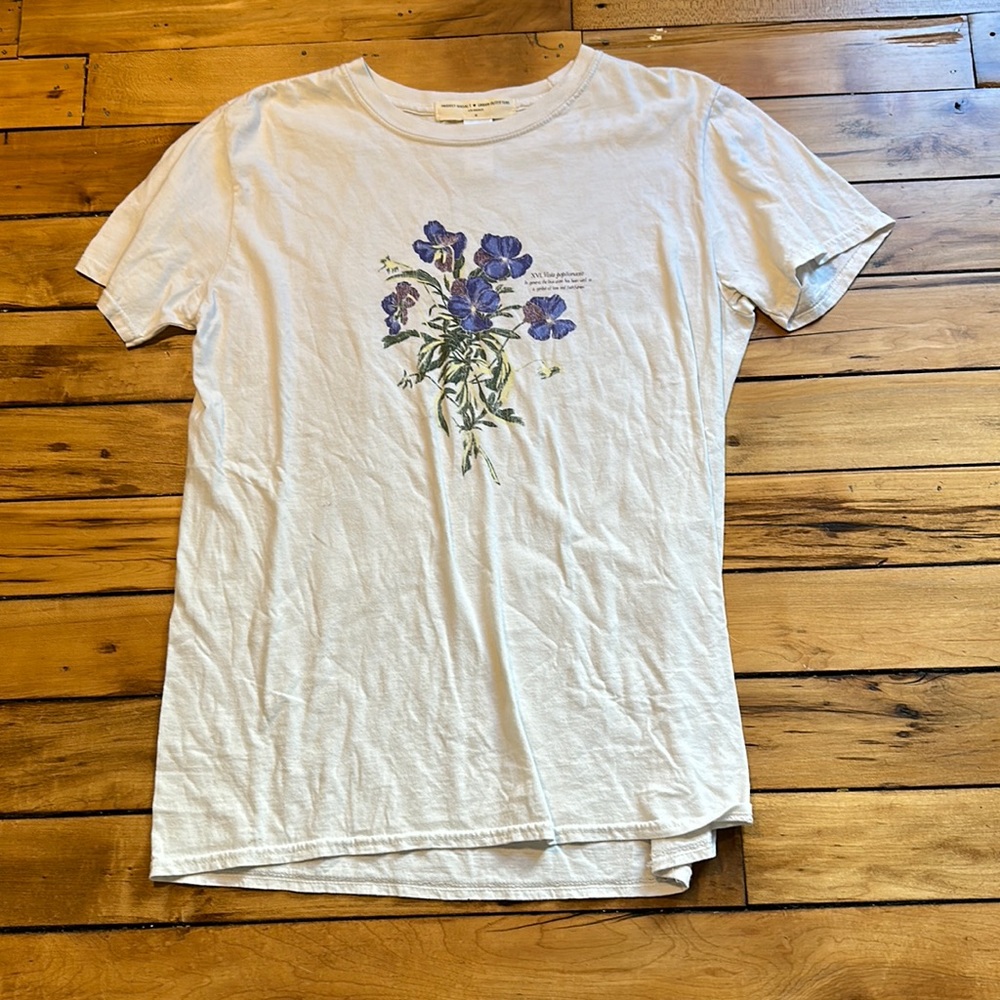 Project social T urban outfitters. Graphic tee relaxed fit